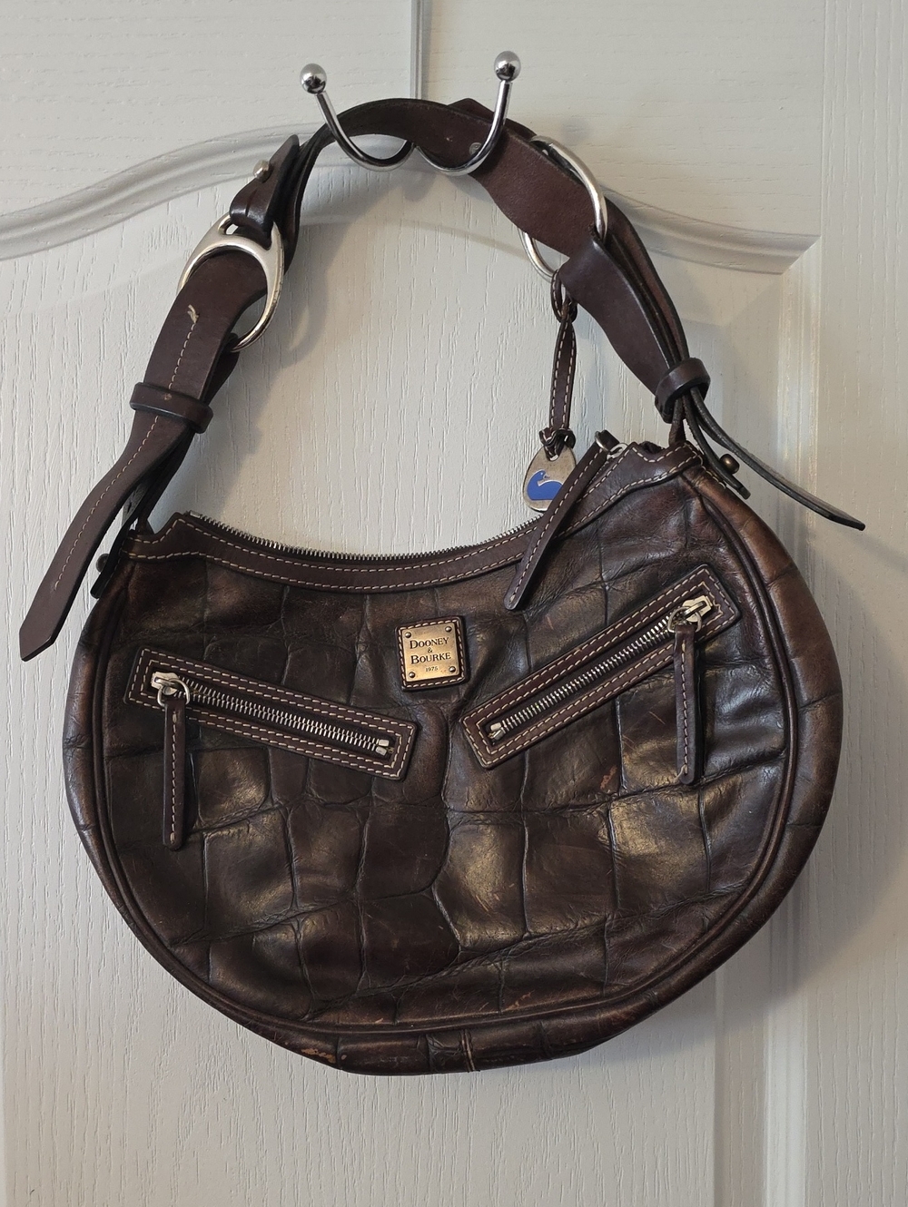 Vintage Dooney & Bourke Brown Croc-Embossed Leather Shoulder Bag